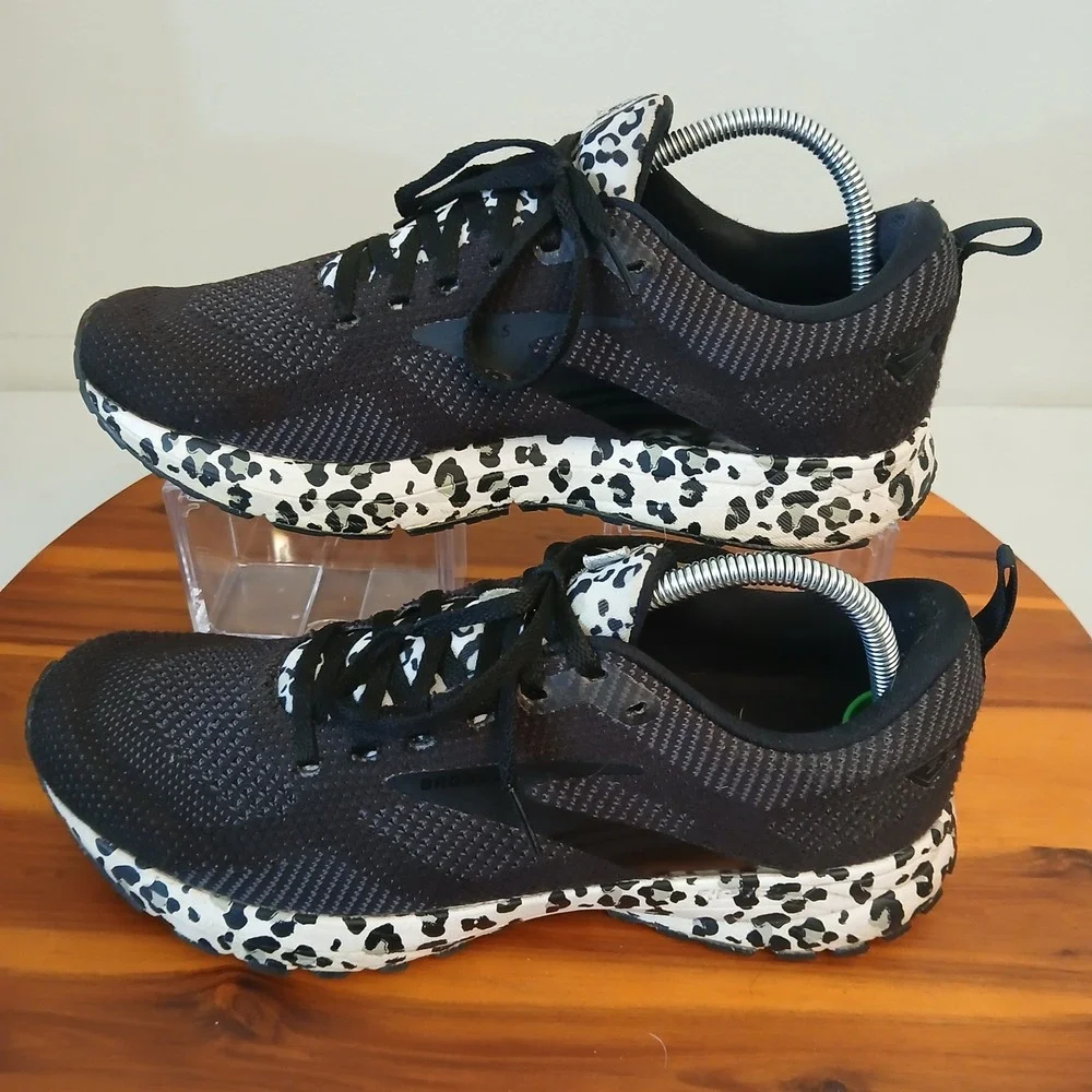 Brooks Revel 5 Running Shoes Womens 11 Black Leopard  Sneakers 1203611B095